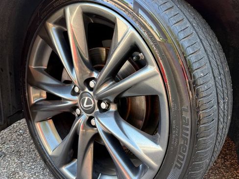 Used 2020 Lexus ES 350 F Sport w/ Accessory Package FWD image 9