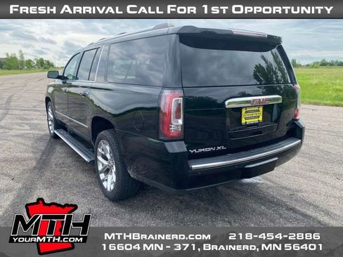 Used 2019 GMC Yukon XL Denali w/ Denali Ultimate Package AWD/4WD image 6