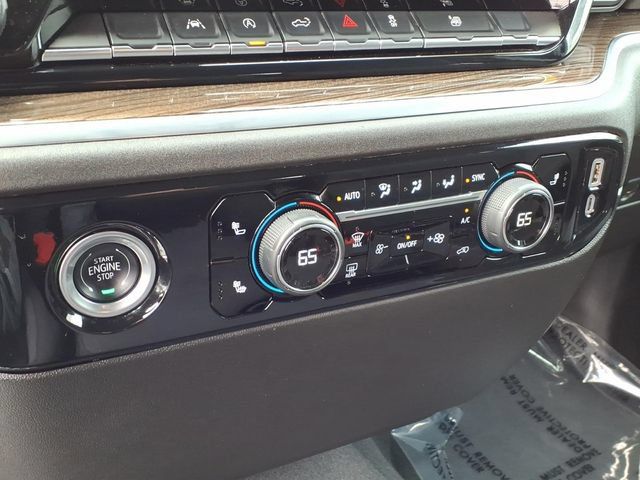Used 2024 Chevrolet Silverado 1500 RST AWD/4WD image 23
