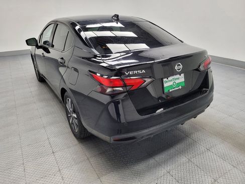 Used 2021 Nissan Versa SV FWD image 6