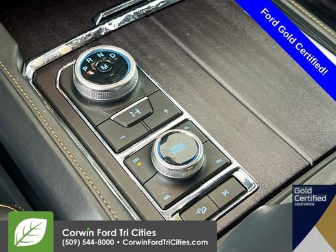 Used 2022 Ford Expedition Platinum image 10