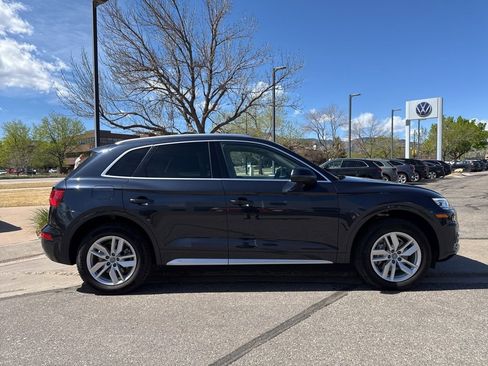 Used 2020 Audi Q5 2.0T Premium w/ Convenience Package image 6