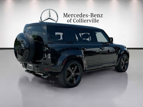 Used 2025 Land Rover Defender 110 V8 AWD/4WD image 5