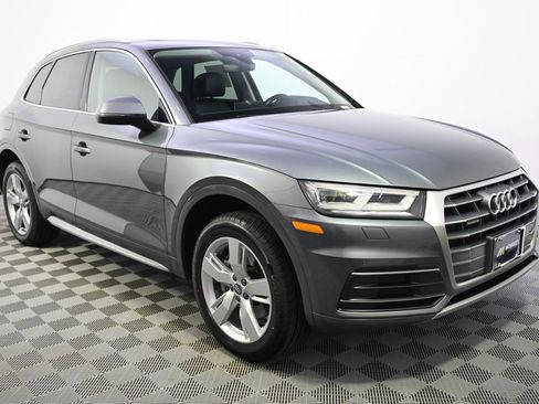 Used 2018 Audi Q5 2.0T Premium Plus w/ Premium Plus Package AWD/4WD image 8