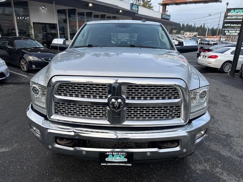 Used 2017 RAM 3500 Laramie w/ Convenience Group image 10