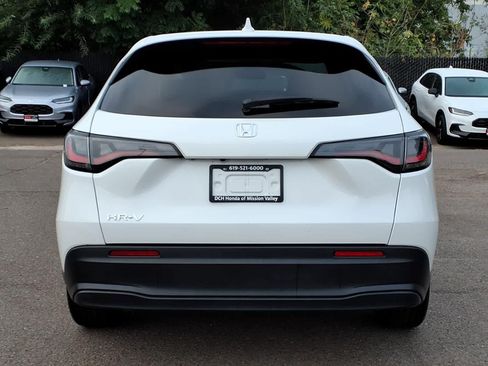 Used 2023 Honda HR-V LX image 5