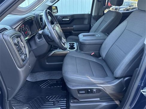 Used 2021 Chevrolet Silverado 1500 RST image 16