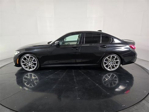 Used 2021 BMW M340i w/ Executive Package image 3