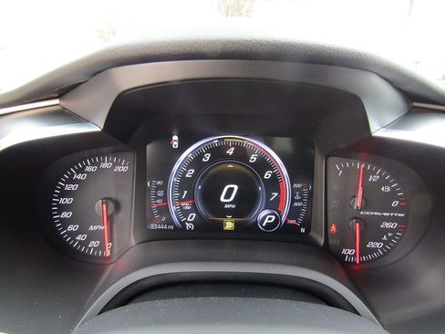 Used 2019 Chevrolet Corvette Grand Sport image 18