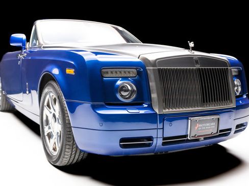 Used 2010 Rolls-Royce Phantom Drophead Coupe image 26