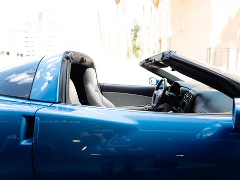 Used 2008 Chevrolet Corvette Coupe w/ Preferred Equipment Group image 57