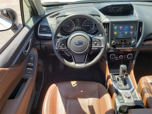 Used 2020 Subaru Forester Touring image 19