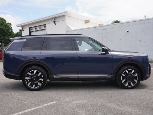 Used 2027 Kia Telluride S w/ Towing Package AWD/4WD image 19