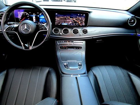 Used 2021 Mercedes-Benz E 350 4MATIC Sedan w/ Premium Package image 2