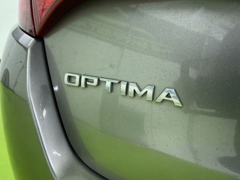 Used 2013 Kia Optima EX image 21