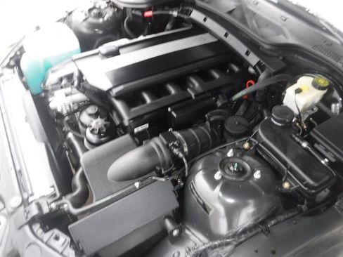 Used 2001 BMW Z3 2.5i RWD image 22
