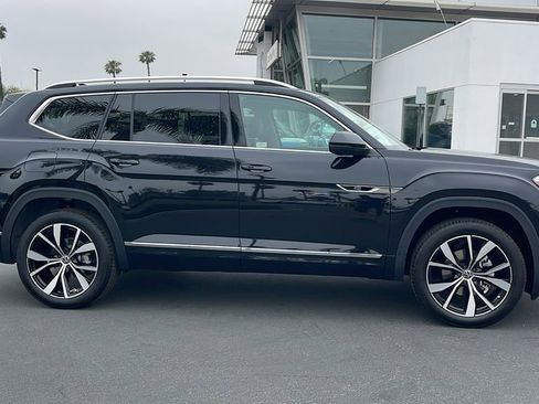 New 2025 Volkswagen Atlas SEL Premium R-Line image 6