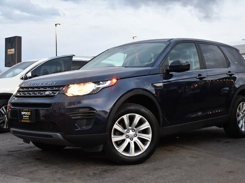 Used 2016 Land Rover Discovery Sport SE image 1