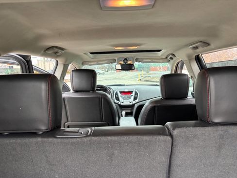 Used 2011 GMC Terrain SLT image 8