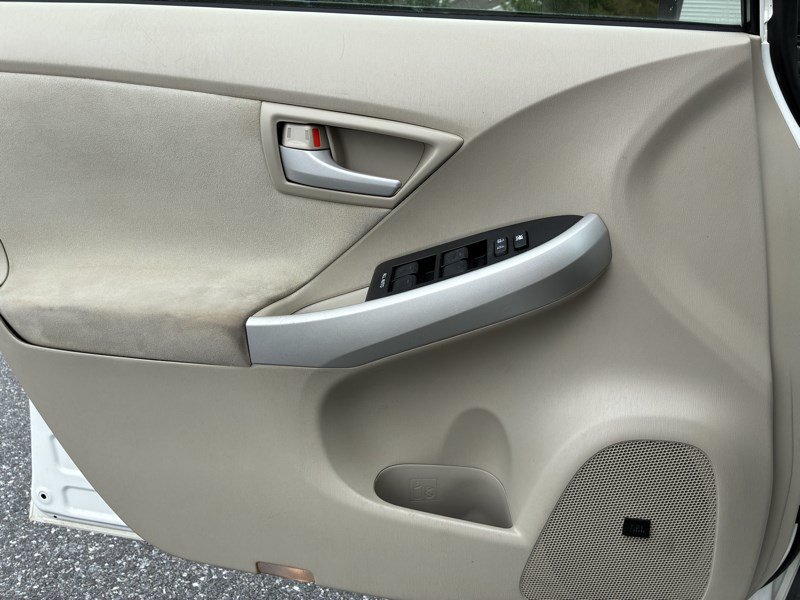 Used 2010 Toyota Prius Three FWD image 12