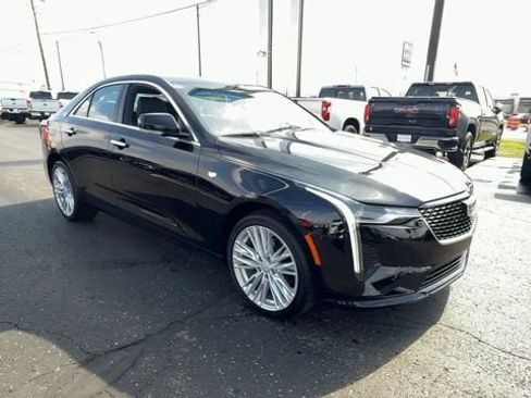 Used 2025 Cadillac CT4 Premium Luxury AWD/4WD image 2