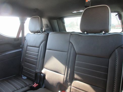 New 2026 GMC Yukon XL Denali Ultimate image 14