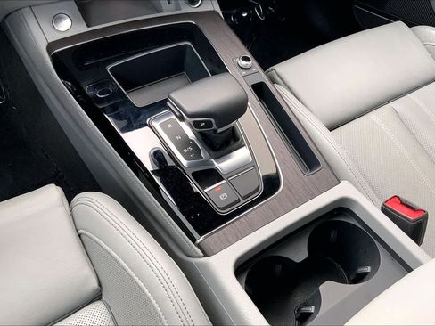 Used 2023 Audi Q5 2.0T Premium Plus w/ Premium Plus Package image 17