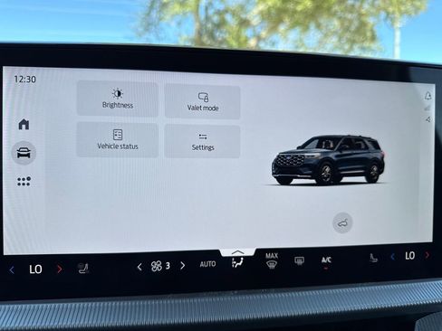 New 2026 Ford Explorer Active w/ Active Comfort Package image 25