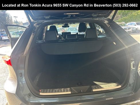 Used 2021 Toyota Venza XLE image 15