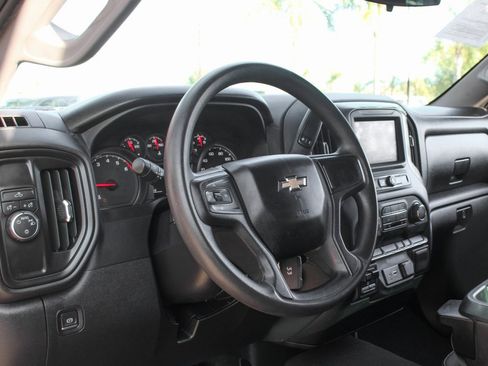 Used 2023 Chevrolet Silverado 2500 W/T w/ WT Fleet Convenience Package image 18