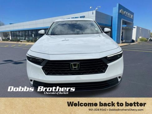 Used 2024 Honda Accord EX image 2