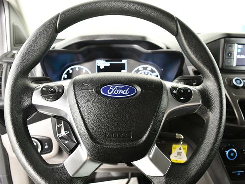 Used 2023 Ford Transit Connect XL image 19