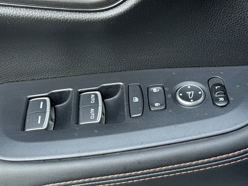 Certified 2024 Honda HR-V Sport image 13