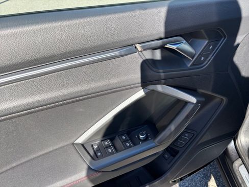 Certified 2025 Audi Q3 2.0T Premium Plus w/ Premium Plus Package image 32