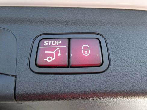 Used 2020 Mercedes-Benz GLE 580 4MATIC image 19