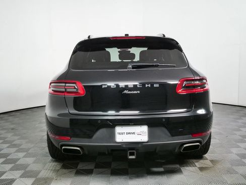 Used 2018 Porsche Macan AWD/4WD image 33