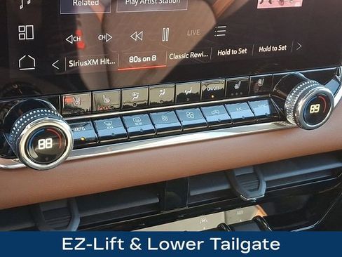 Used 2024 GMC Canyon AT4 w/ AT4 Premium Package image 20