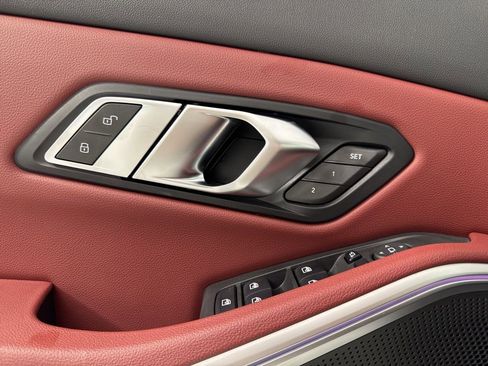 Used 2023 BMW 330i xDrive Sedan w/ Premium Package AWD/4WD image 6