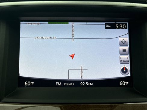 Used 2017 INFINITI QX60 Luxe w/ Deluxe Technology Package image 26