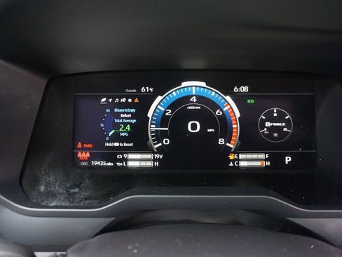 Used 2025 Toyota Tundra Platinum AWD/4WD image 7