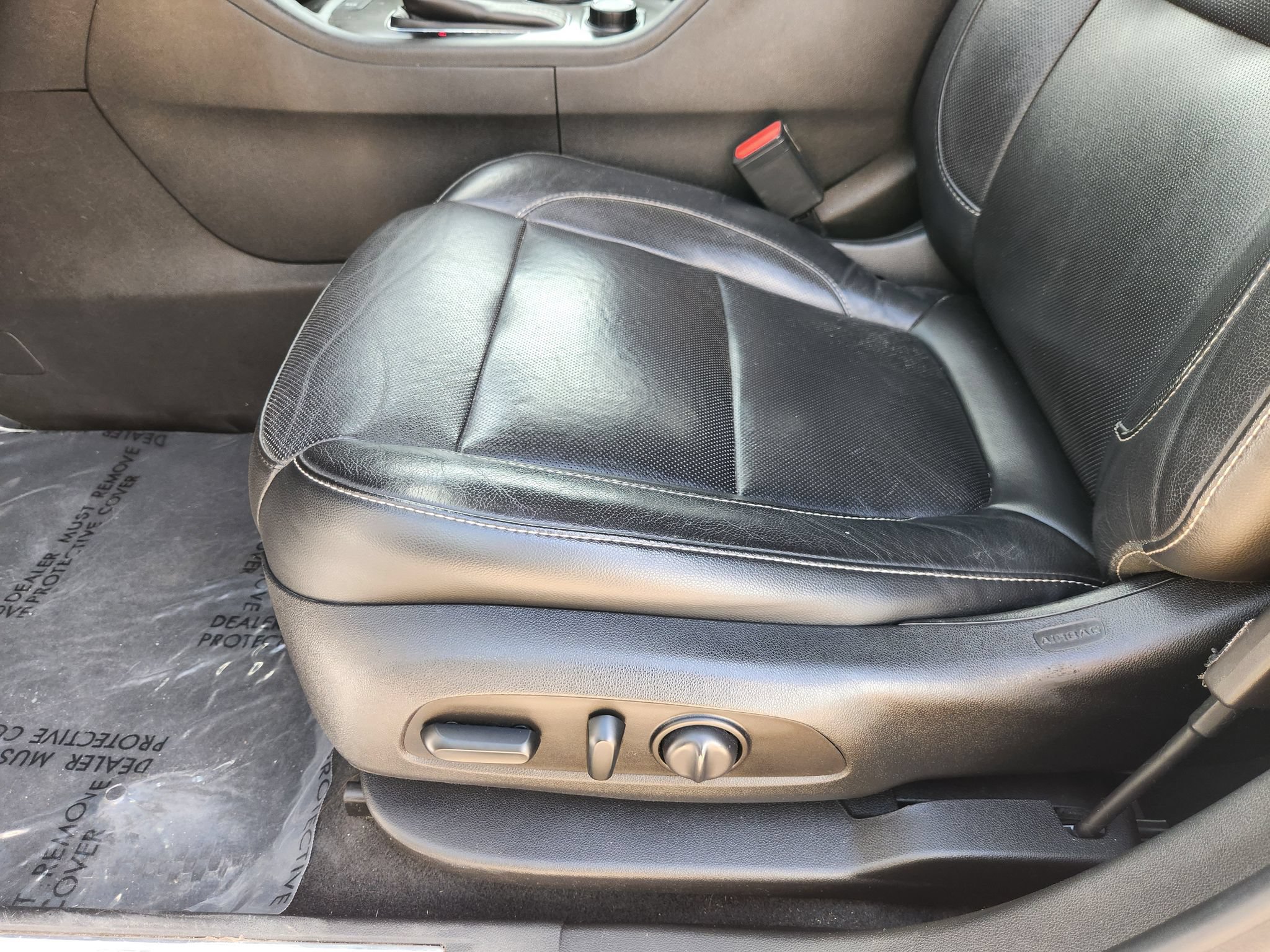 Used 2019 GMC Acadia SLT FWD image 25