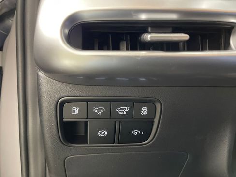 New 2026 Hyundai Ioniq 9 Calligraphy image 32