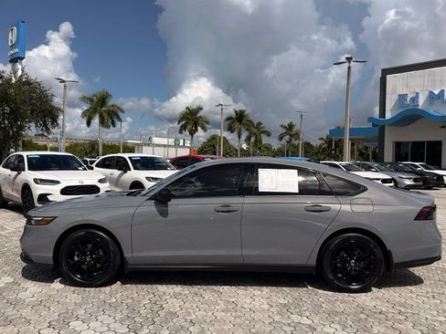 Used 2025 Honda Accord SE image 3