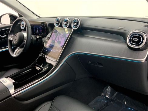 Certified 2023 Mercedes-Benz GLC 300 image 11