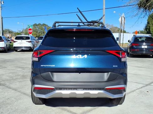 Used 2023 Kia Sportage EX w/ EX Premium Package image 6