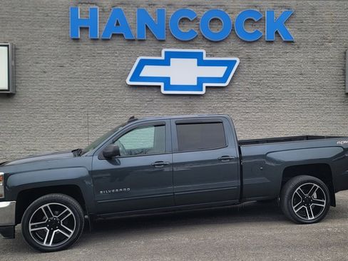 Used 2017 Chevrolet Silverado 1500 LT w/ LPO, Black Pack image 1