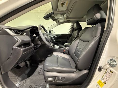 Certified 2025 Toyota RAV4 XLE Premium FWD image 13
