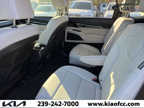 Certified 2024 Kia Telluride S w/ S Sunroof Package image 5
