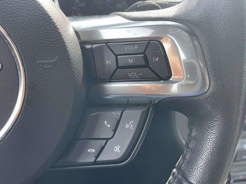 Used 2016 Ford Mustang Coupe RWD image 22