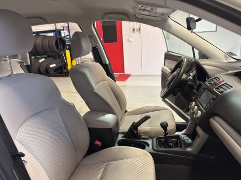 Used 2018 Subaru Forester 2.5i image 24